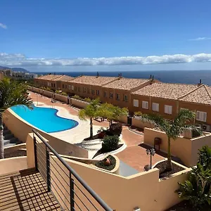 De Lujo Con Piscina Y Vistas Al Mar Сasa de vacaciones